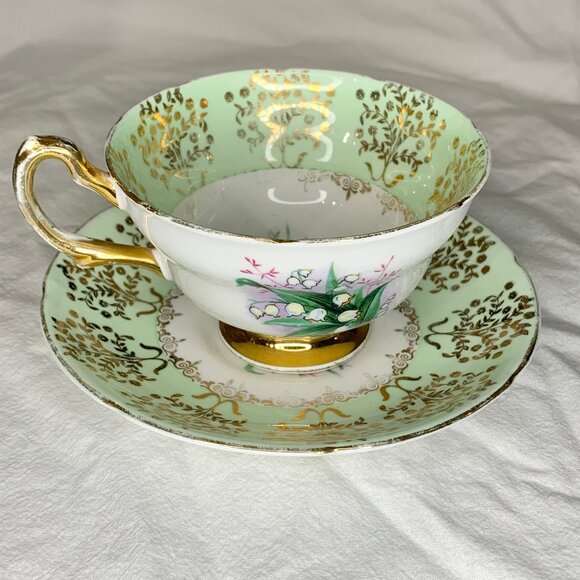 Vintage Royal Grafton Lily of the Valley Cup & Saucer Fine Bone China England - Picture 2 of 9